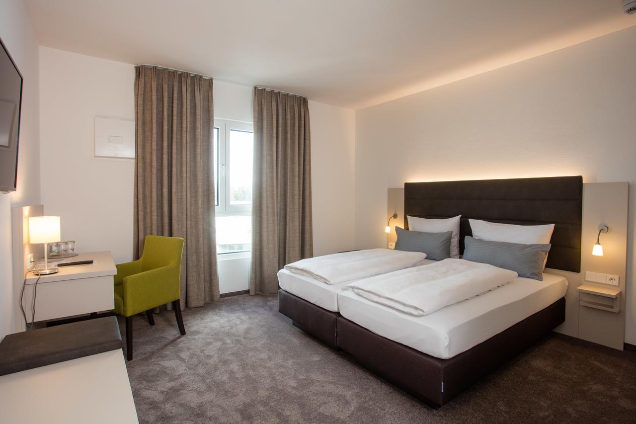 Am Campus Hotel 4*